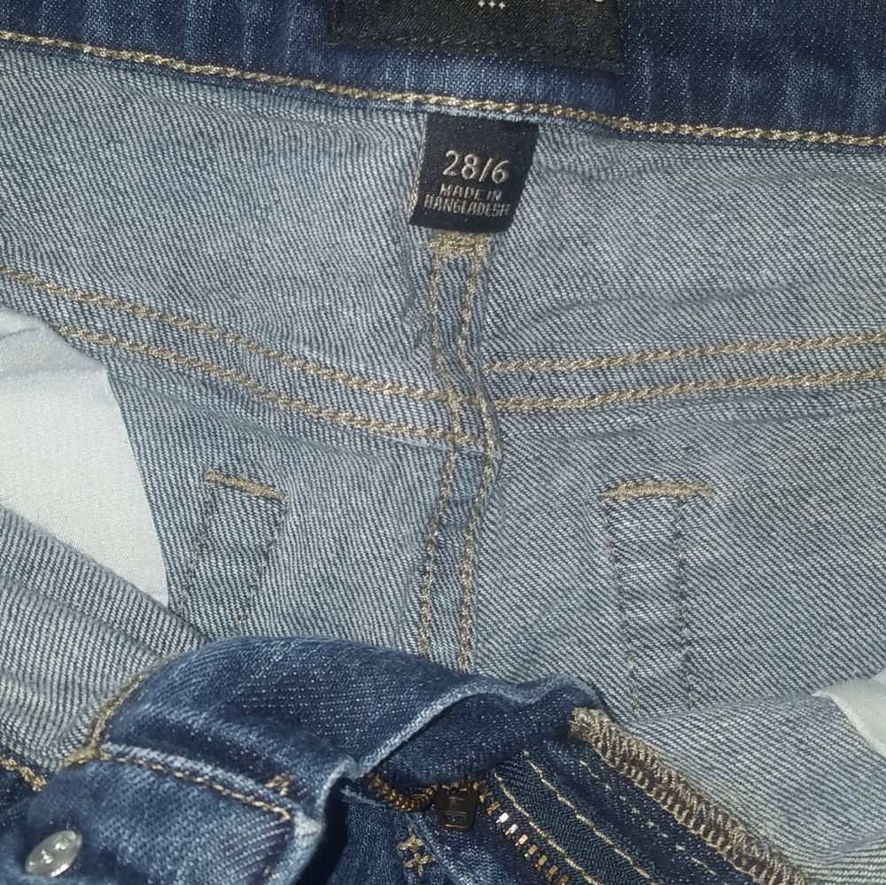 Banana Republic jean shorts - Picture 2 of 3